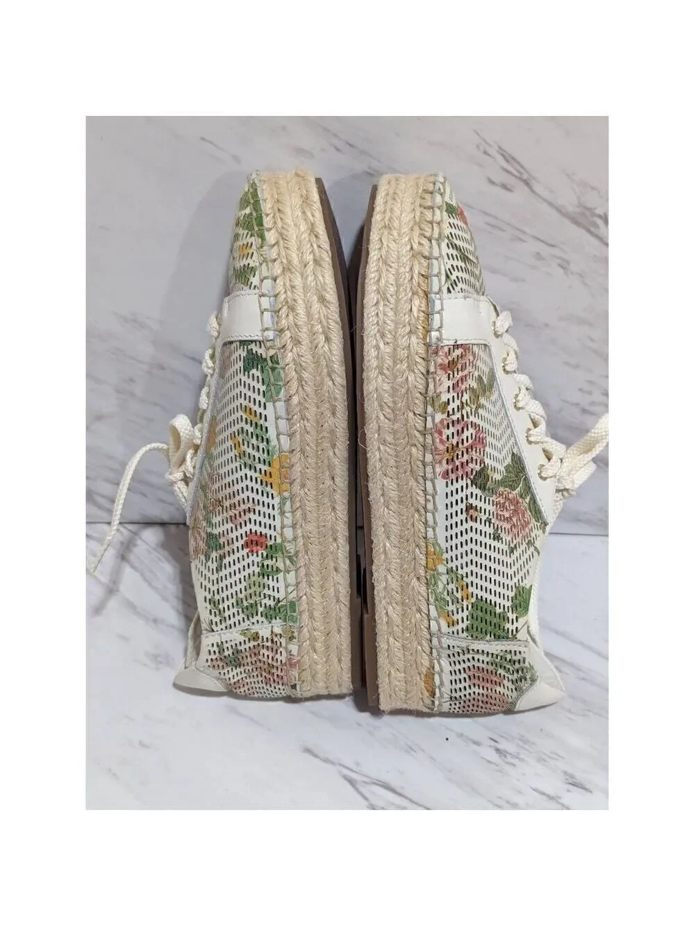 Vince Camuto Womens Perforated Leather Joellen Floral Espadrille Sneakers Size 7